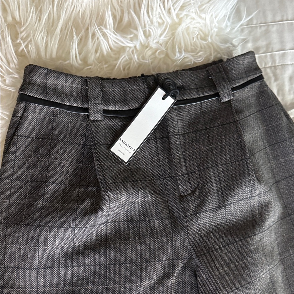 Bagatelle Women's Black Checkered Trousers - Picture 2 of 8